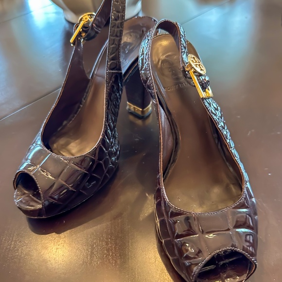 Tory Burch Brown Embossed Leather Peep Toe Slingback Heel - sz 7 - Lightly Worn - Picture 2 of 7